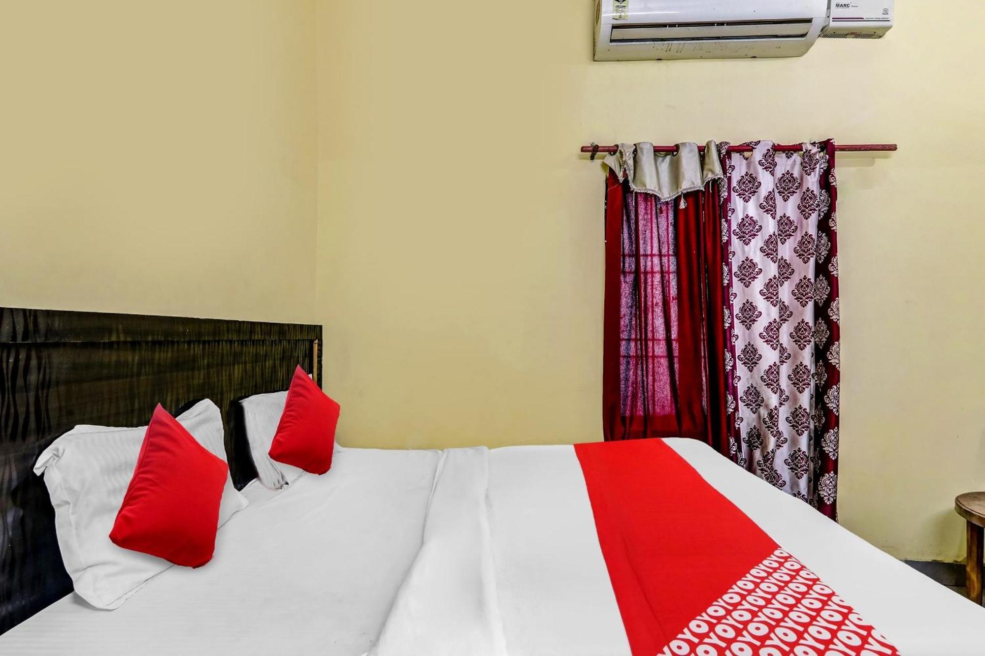 Flagship Hotel Suman Niwas Bijnaur Экстерьер фото