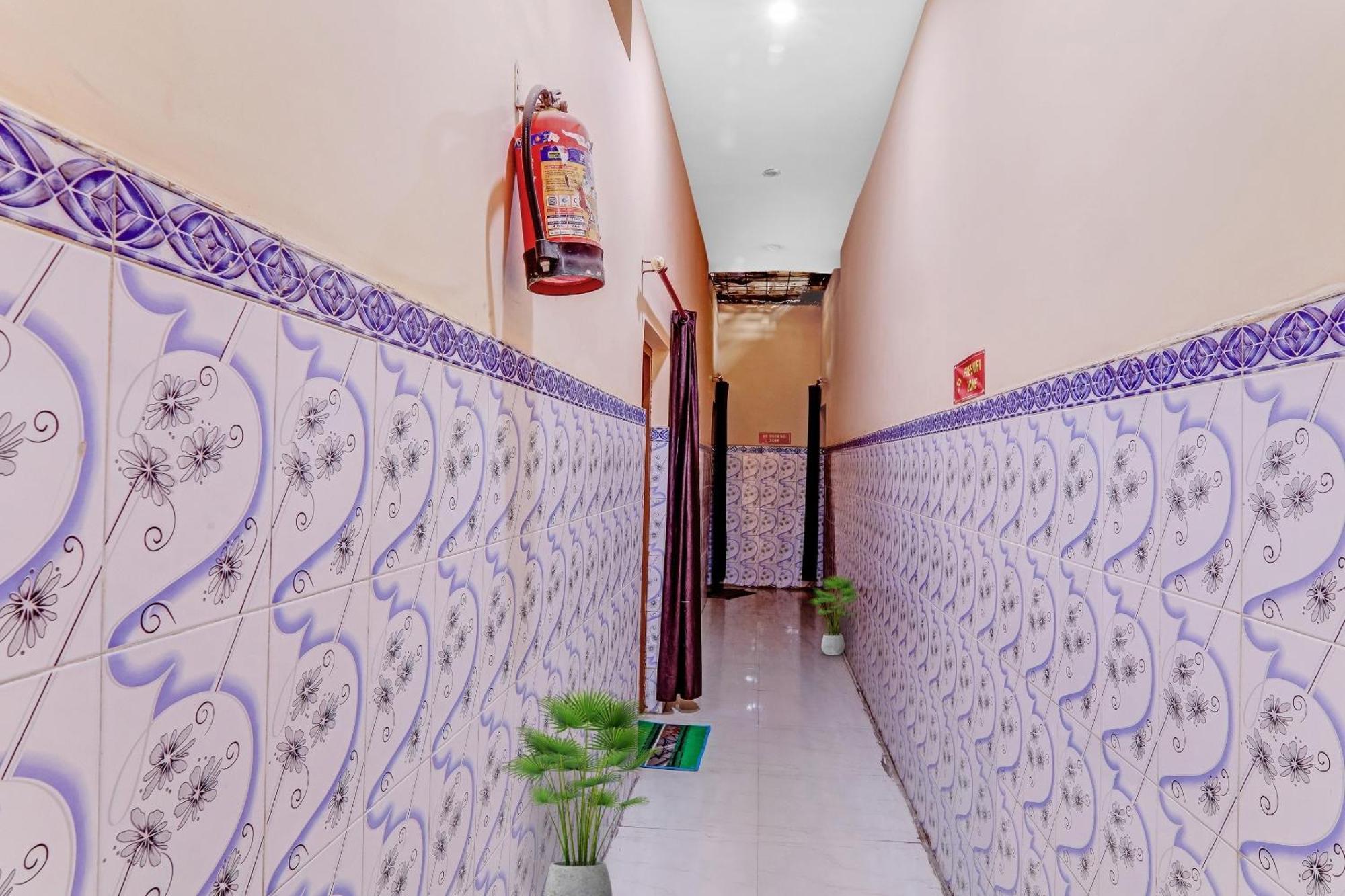 Flagship Hotel Suman Niwas Bijnaur Экстерьер фото